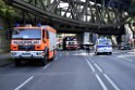 LKW blieb unter Bruecke haengen Koeln Ehrenfeld Innere Kanalstr Hornstr P127